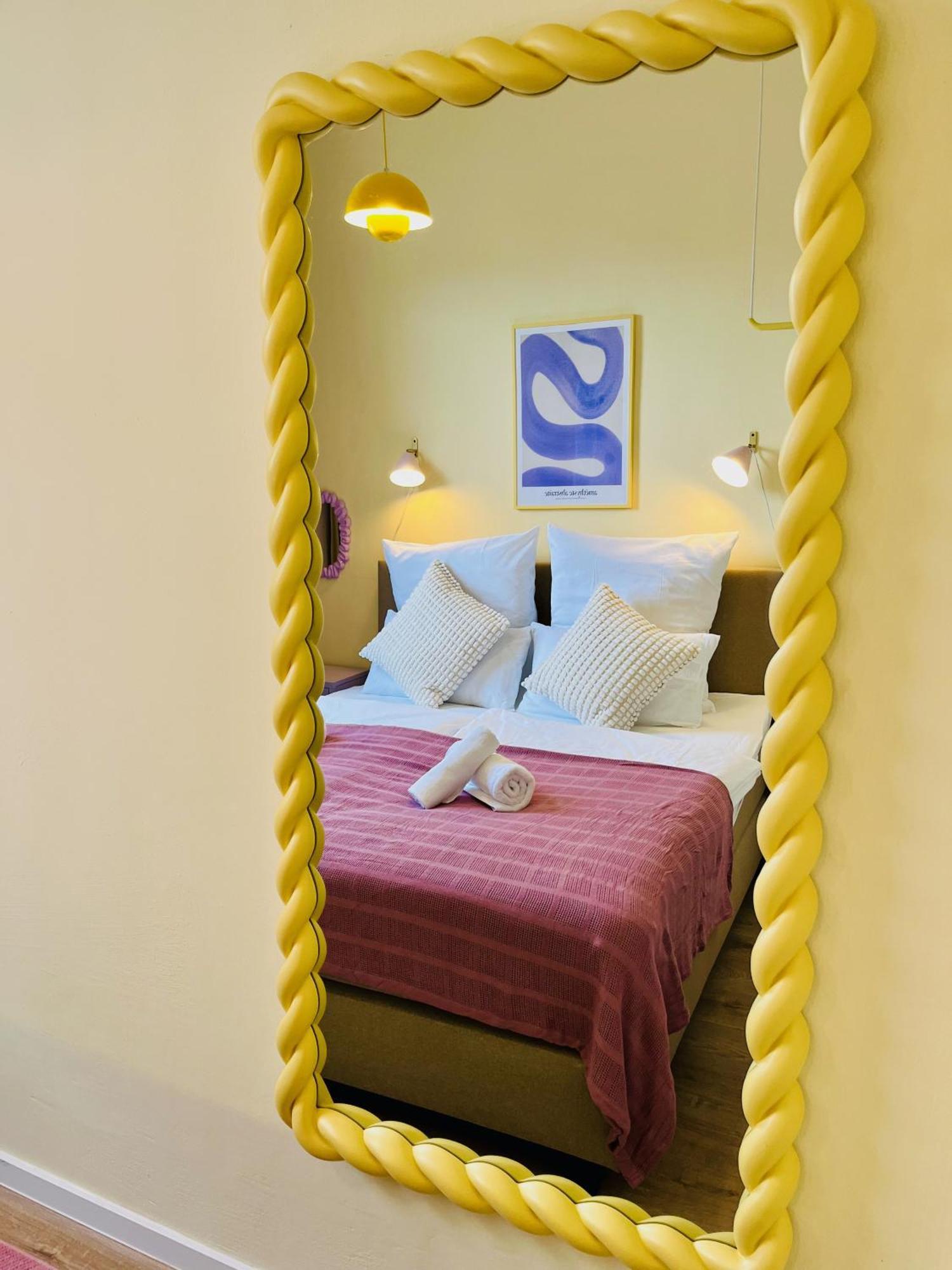 Olive Apartments - 86M2 - Kingsize - Free Parking Hanovre Extérieur photo